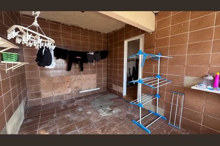 Casa à venda com 360m², 3 quartos e 3 vagasEdícula - Cozinha 