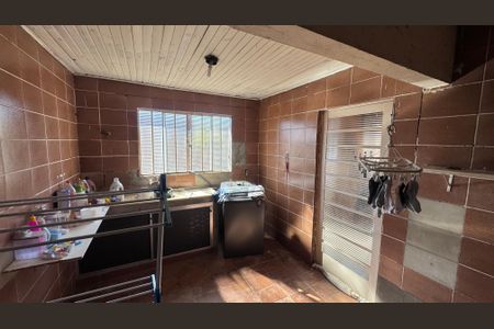 Casa à venda com 360m², 3 quartos e 3 vagasEdícula - Cozinha 