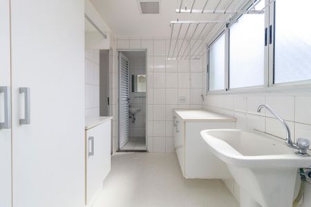 Apartamento à venda com 167m², 3 quartos e 3 vagasÁrea de Serviço