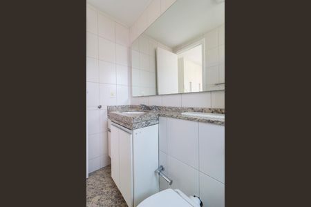 Apartamento à venda com 167m², 3 quartos e 3 vagasSuíte 3 - Banheiro