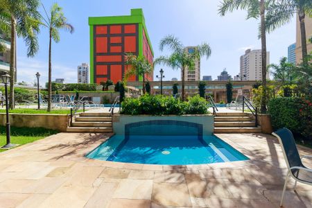 Apartamento à venda com 167m², 3 quartos e 3 vagasPiscina