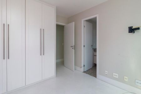 Apartamento à venda com 167m², 3 quartos e 3 vagasSuíte 3
