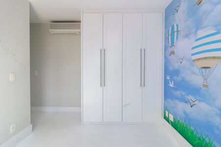 Apartamento à venda com 167m², 3 quartos e 3 vagasSuíte 1