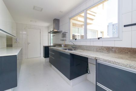 Apartamento à venda com 167m², 3 quartos e 3 vagasCozinha