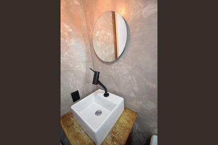 Apartamento à venda com 51m², 2 quartos e 1 vaga Apartamento à venda com 51m², 2 quartos e 1 vagaBanheiro