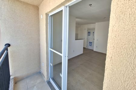 Varanda de apartamento para alugar com 2 quartos, 45m² em Figueira, Duque de Caxias