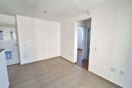 Sala de apartamento para alugar com 2 quartos, 45m² em Figueira, Duque de Caxias