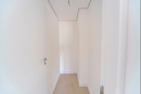 Apartamento à venda com 137m², 3 quartos e 3 vagas Apartamento à venda com 137m², 3 quartos e 3 vagasDespensa