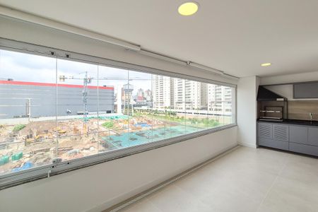 Apartamento à venda com 137m², 3 quartos e 3 vagas Apartamento à venda com 137m², 3 quartos e 3 vagasVaranda da Sala