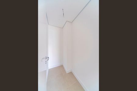 Apartamento à venda com 137m², 3 quartos e 3 vagas Apartamento à venda com 137m², 3 quartos e 3 vagasDespensa