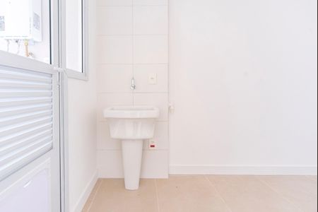 Apartamento à venda com 137m², 3 quartos e 3 vagas Apartamento à venda com 137m², 3 quartos e 3 vagasÁrea de Serviço