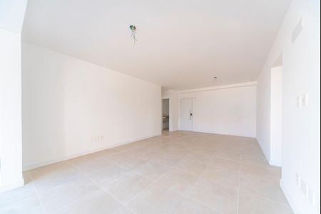 Apartamento à venda com 137m², 3 quartos e 3 vagas Apartamento à venda com 137m², 3 quartos e 3 vagasSala