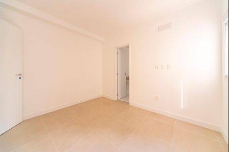 Apartamento à venda com 137m², 3 quartos e 3 vagas Apartamento à venda com 137m², 3 quartos e 3 vagasSuíte 1