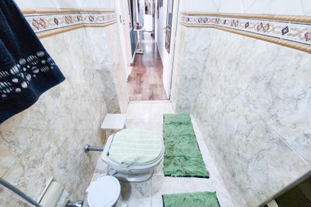 Apartamento à venda com 173m², 3 quartos e 1 vaga Apartamento à venda com 173m², 3 quartos e 1 vagaBanheiro Social