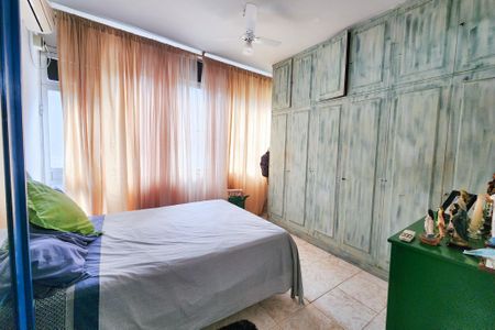 Apartamento à venda com 173m², 3 quartos e 1 vaga Apartamento à venda com 173m², 3 quartos e 1 vagaQuarto 2