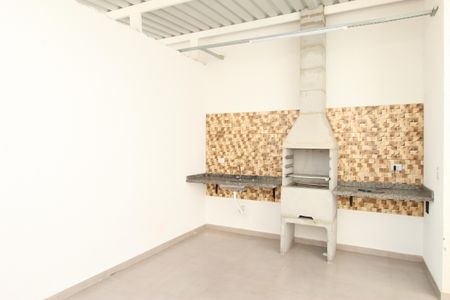 Apartamento para alugar com 60m², 2 quartos e 1 vagaÁrea comum - Churrasqueira