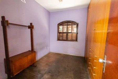 Casa para alugar com 249m², 4 quartos e 6 vagasQuarto 1