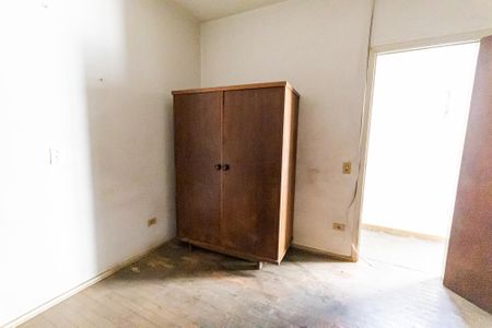 Casa para alugar com 249m², 4 quartos e 6 vagasQuarto 2