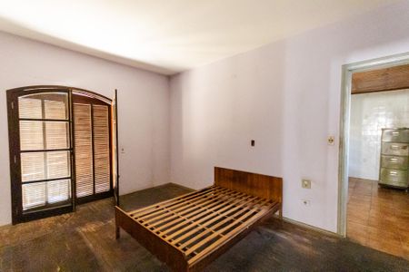 Casa para alugar com 249m², 4 quartos e 6 vagasSuíte 