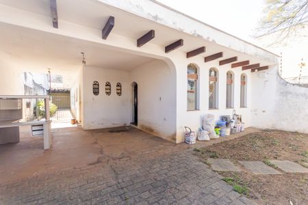 Casa para alugar com 249m², 4 quartos e 6 vagasGaragem