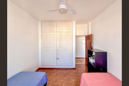 Apartamento à venda com 156m², 3 quartos e 1 vagaQuarto 2