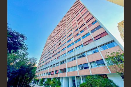 Apartamento à venda com 156m², 3 quartos e 1 vagaFachada