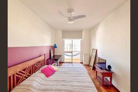 Apartamento à venda com 156m², 3 quartos e 1 vagaQuarto 1