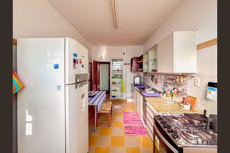 Apartamento à venda com 156m², 3 quartos e 1 vagaCozinha