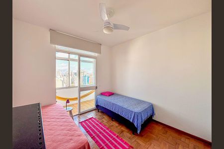 Apartamento à venda com 156m², 3 quartos e 1 vagaQuarto 2