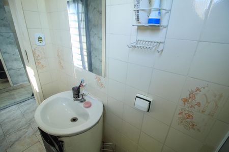 Casa à venda com 330m², 5 quartos e 2 vagas Casa à venda com 330m², 5 quartos e 2 vagasBanheiro da Suíte 2