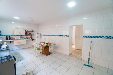 Casa à venda com 210m², 3 quartos e 2 vagasCozinha