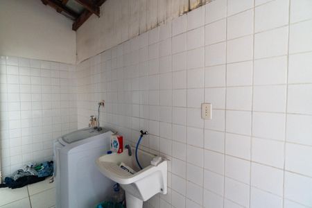 Casa à venda com 210m², 3 quartos e 2 vagasLavanderia