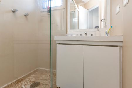 Casa à venda com 363m², 3 quartos e 4 vagas Casa à venda com 363m², 3 quartos e 4 vagasBanheiro da Suíte 3