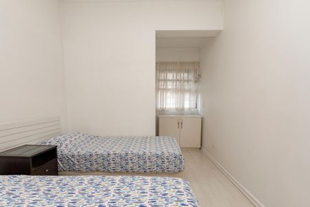 Casa à venda com 363m², 3 quartos e 4 vagas Casa à venda com 363m², 3 quartos e 4 vagasSuíte 3