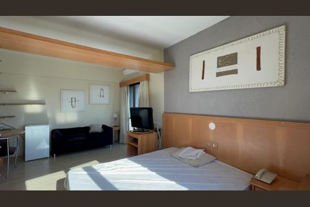 Studio para alugar com 32m², 1 quarto e sem vaga Studio para alugar com 32m², 1 quarto e sem vagaStudio