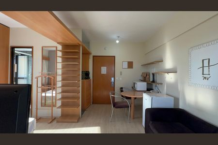 Studio para alugar com 32m², 1 quarto e sem vaga Studio para alugar com 32m², 1 quarto e sem vagaCozinha