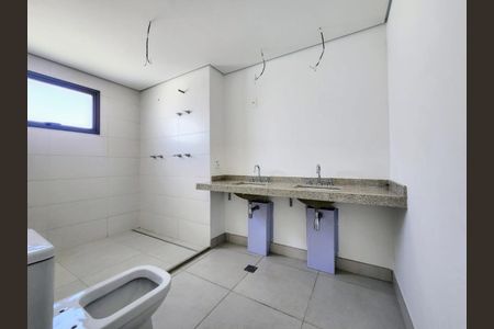 Apartamento à venda com 232m², 3 quartos e 3 vagas Apartamento à venda com 232m², 3 quartos e 3 vagasBanheiro
