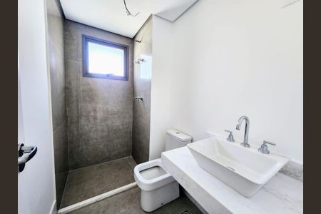 Apartamento à venda com 232m², 3 quartos e 3 vagas Apartamento à venda com 232m², 3 quartos e 3 vagasBanheiro