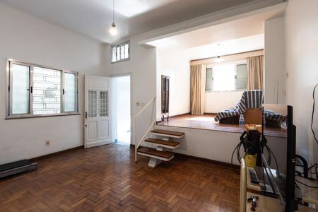 Casa à venda com 120m², 3 quartos e 1 vaga Casa à venda com 120m², 3 quartos e 1 vagaSala