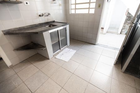 Casa à venda com 120m², 3 quartos e 1 vaga Casa à venda com 120m², 3 quartos e 1 vagaCozinha