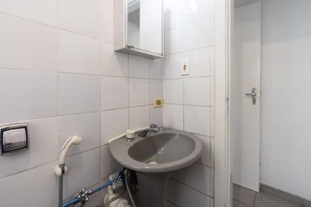Casa à venda com 120m², 3 quartos e 1 vaga Casa à venda com 120m², 3 quartos e 1 vagaBanheiro