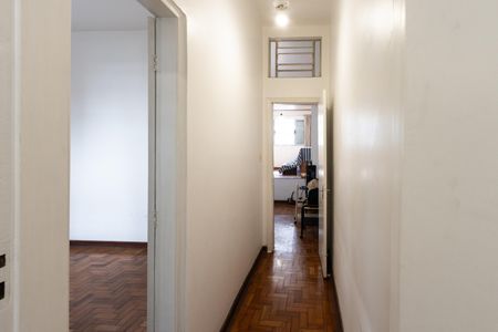 Casa à venda com 120m², 3 quartos e 1 vaga Casa à venda com 120m², 3 quartos e 1 vagaCorredor