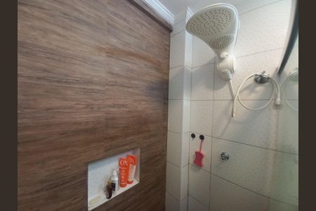 Banheiro de apartamento para alugar com 1 quarto, 30m² em Boa Vista, São Vicente