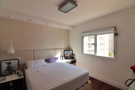 Apartamento à venda com 156m², 3 quartos e 3 vagasSuíte 1