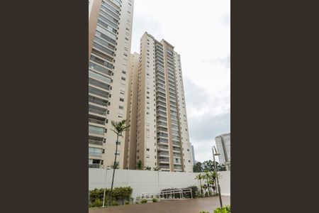 Apartamento à venda com 156m², 3 quartos e 3 vagasFachada