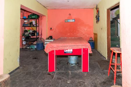 Casa para alugar com 30m², 1 quarto e sem vaga Casa para alugar com 30m², 1 quarto e sem vagaQuintal