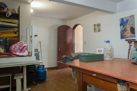 Casa à venda com 317m², 4 quartos e 5 vagasQuarto de Serviço