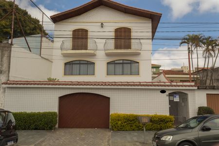 Casa à venda com 317m², 4 quartos e 5 vagasFachada