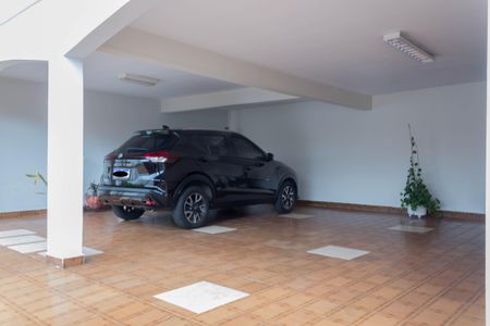 Casa à venda com 317m², 4 quartos e 5 vagasGaragem