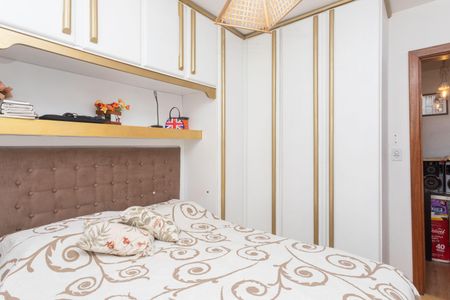 Quarto de apartamento à venda com 1 quarto, 48m² em Sarandi, Porto Alegre